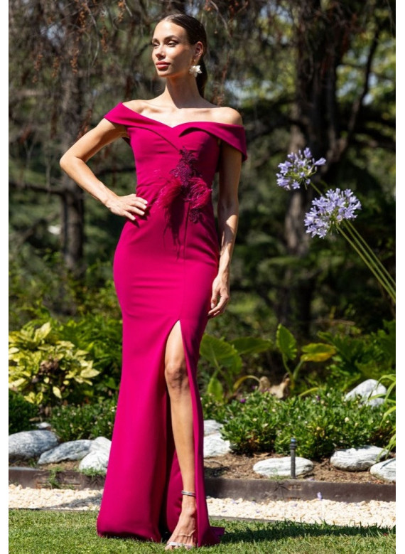 Vestido de Festa Sereia com Plumas | Gala e Casamento Coimbra e Sertã