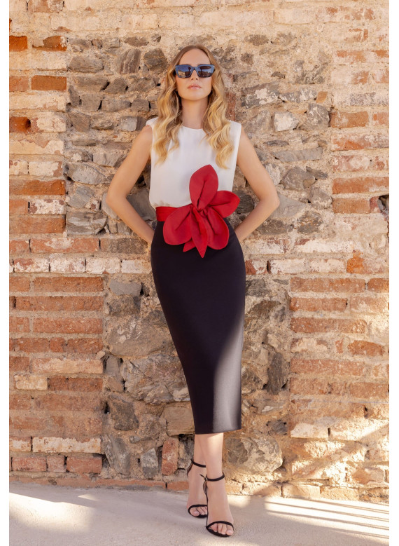 Vestido Midi P&B com Flor Gigante | Biba Boutique